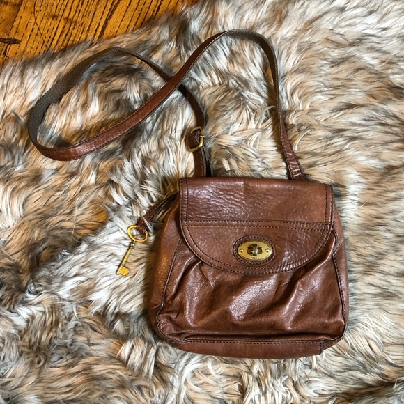 Fossil Handbags - Fossil Vintage Brown Leather Crossbody Purse